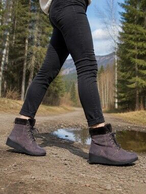 Water Repellant Wedge Boot | Size 37 EU | Fall & Winter Ankle Bootie